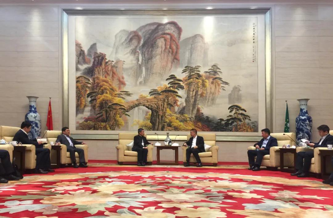 29742E19E7B1613E53B3FC94EE3_ECB67450_1B506.jpg?e=